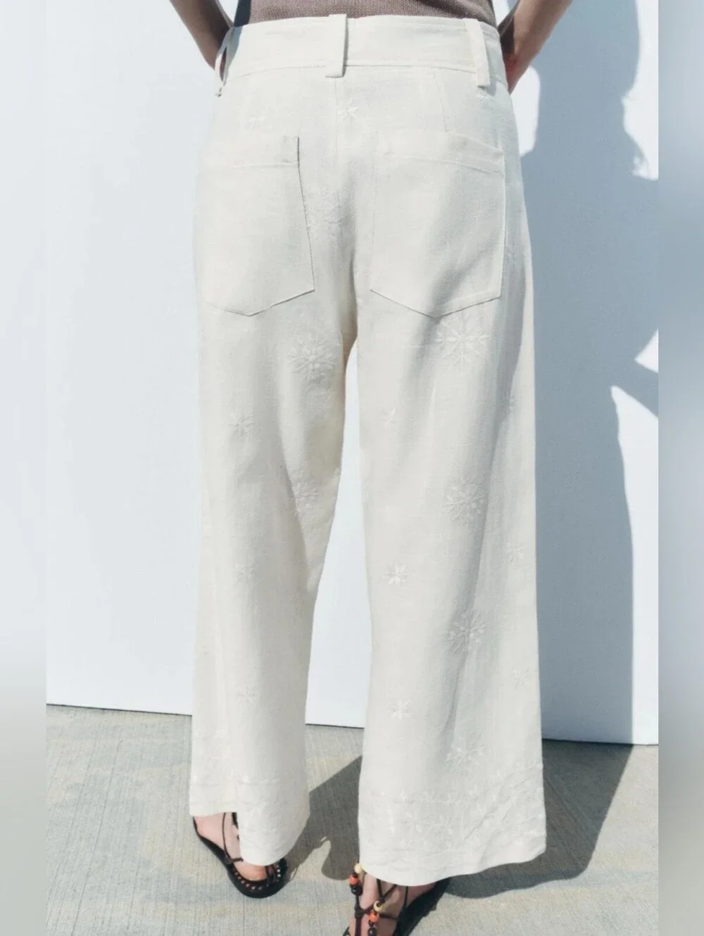ZARA Embroidered Linen Blend Crop Pants Cream Medium